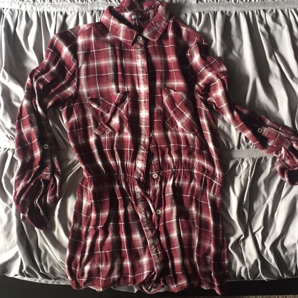 Charlotte Russe burgundy button down top
